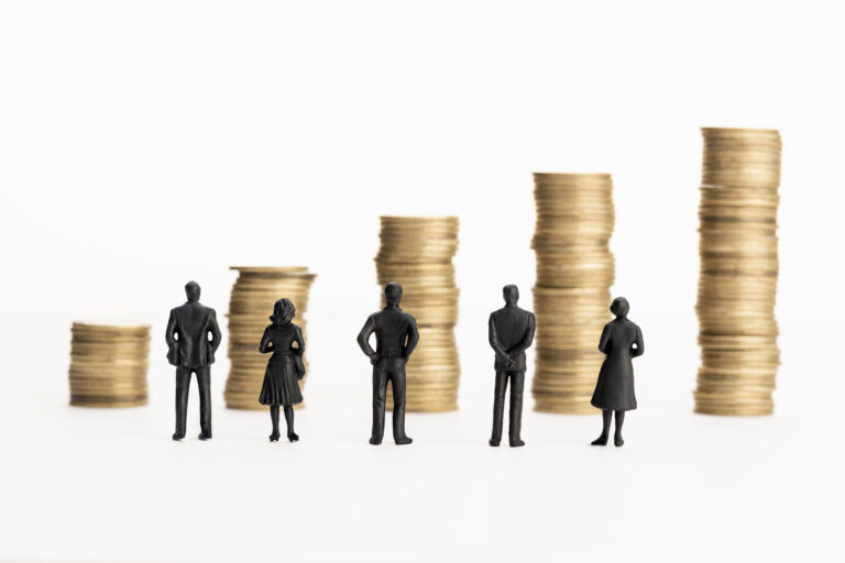 Translator vs interpreter salary comparison